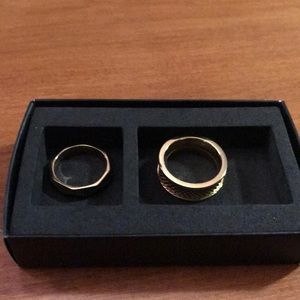 2 Vitaly rings
